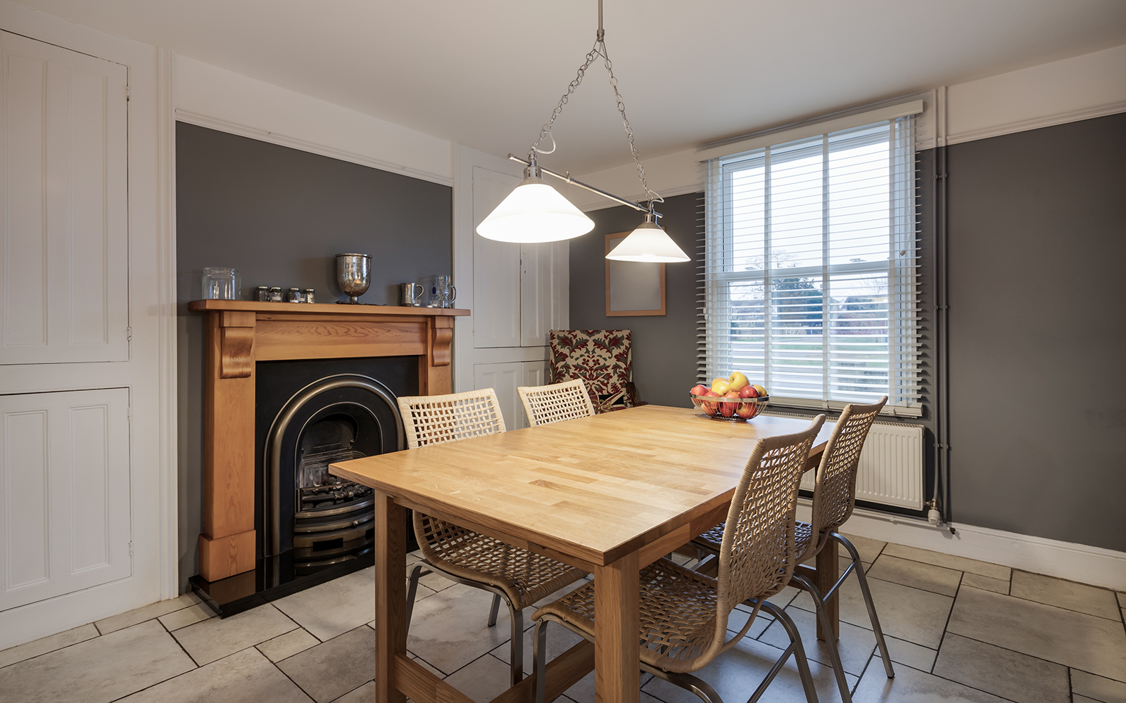 Steadfast Decorating Work