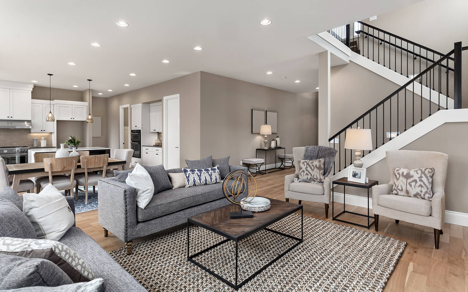 Steadfast Decorating Work